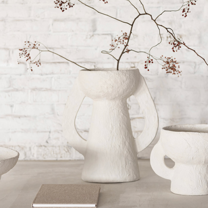 Vase White Earth