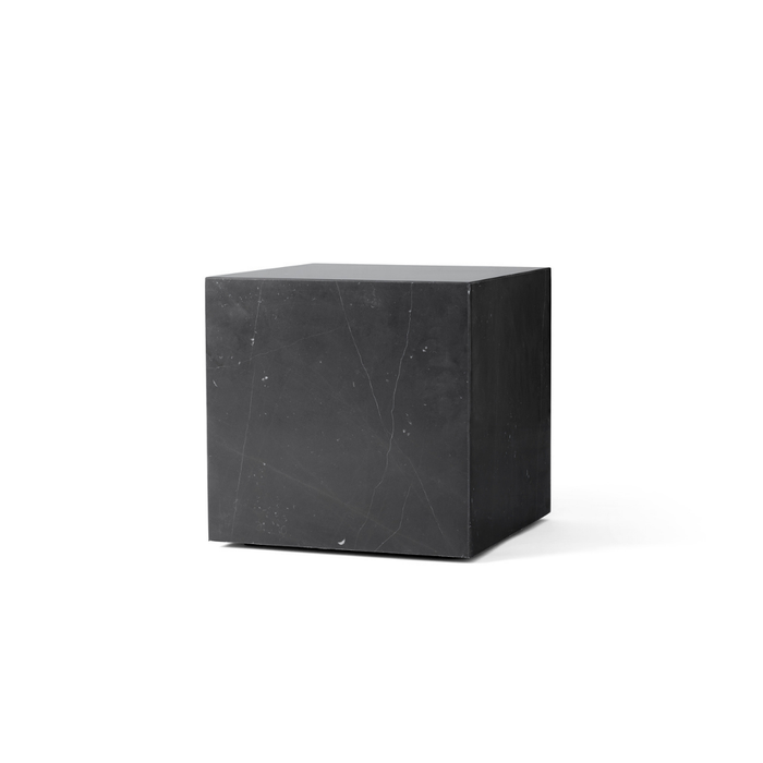 Cubos Plinth