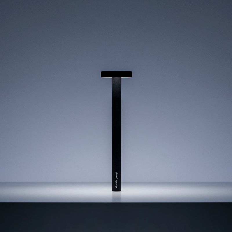 Candeeiro de Mesa Preto TeTaTeT 